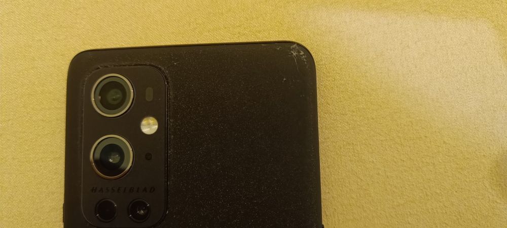 Телефон One plus 9 pro