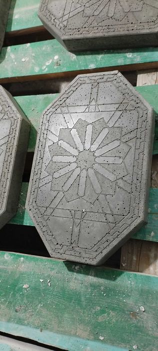 Бардюр парагреб, брусчатка.