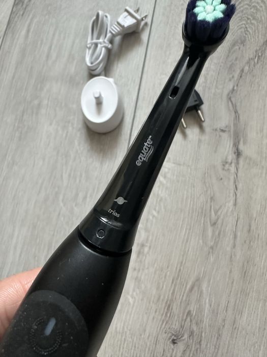 Oral-b iO2 periuta electrica noua us