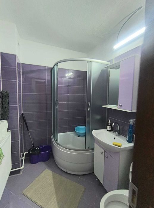 Închiriez apartament 2 camere