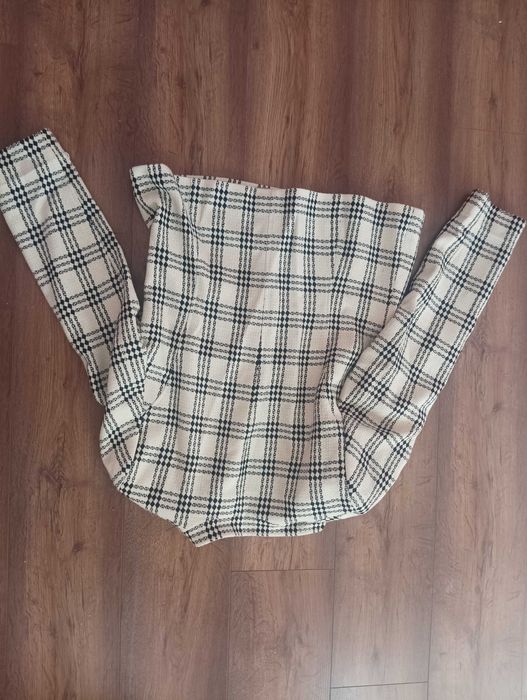 Дамско сако в бял цвят