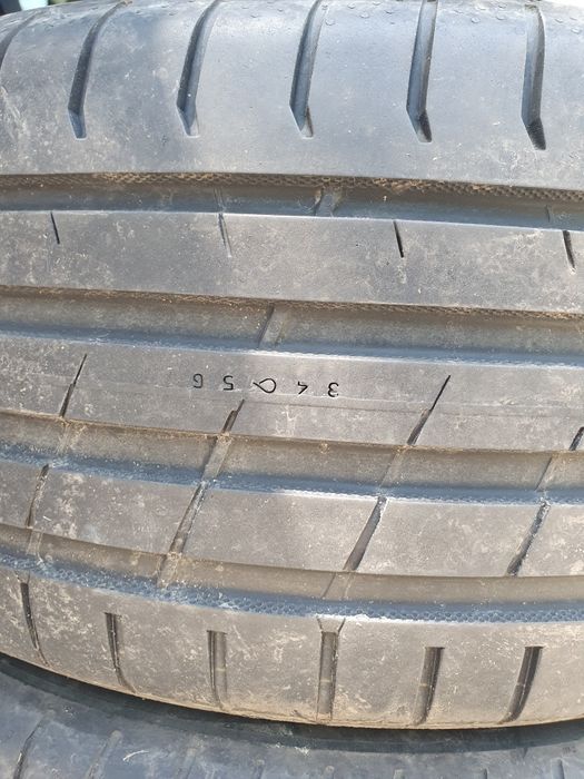 Гуми 245/45/18 Рънфлат дот22 2бр.