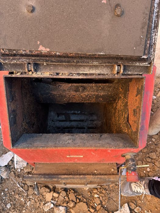 Продам котел(печь) 12 часов