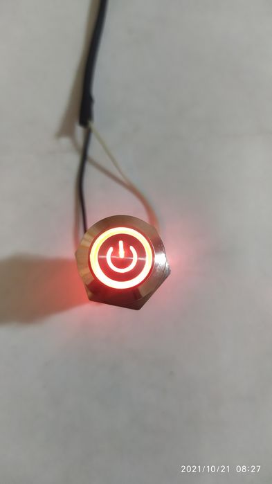 Кнопка питания 12V