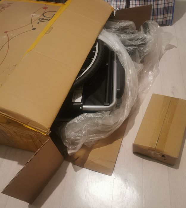 Инвалидная коляска