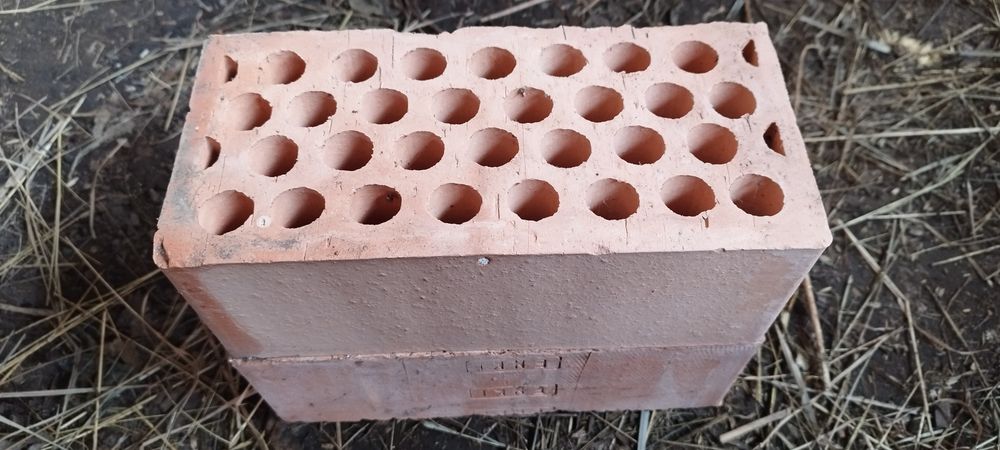 Продам облицовочный кирпич