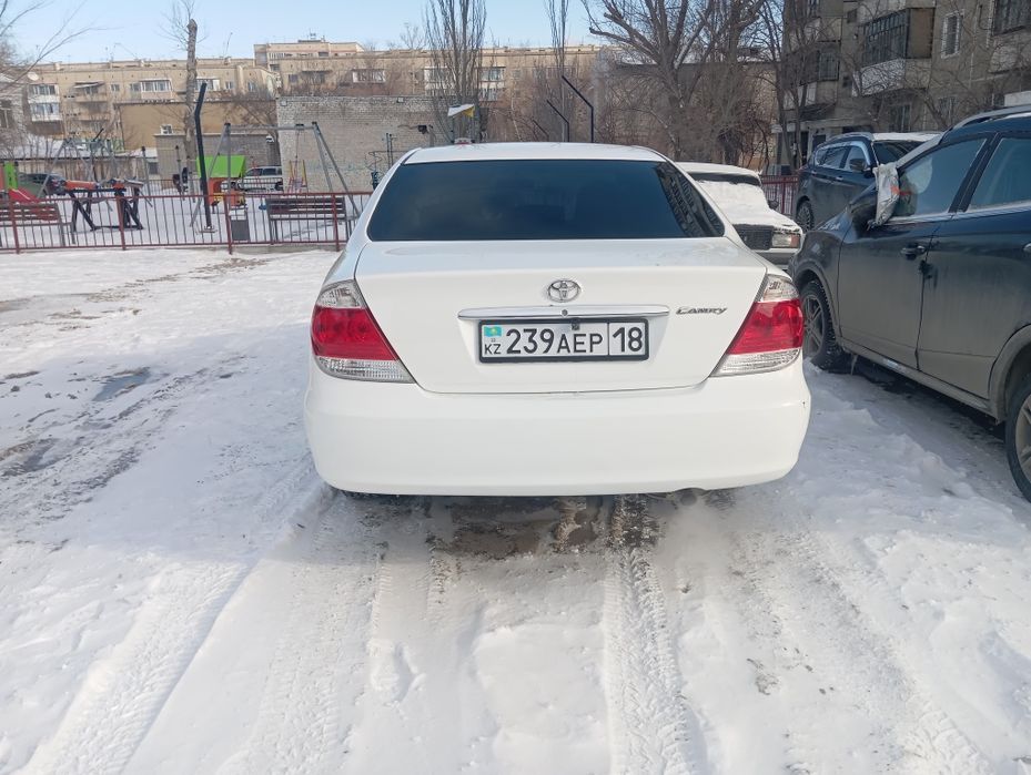 Продам Тойоту камри 35