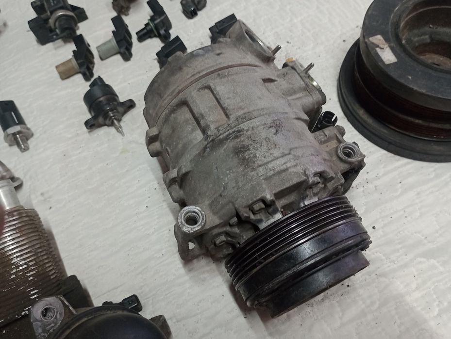 части за бмв 3.0д 184 кс