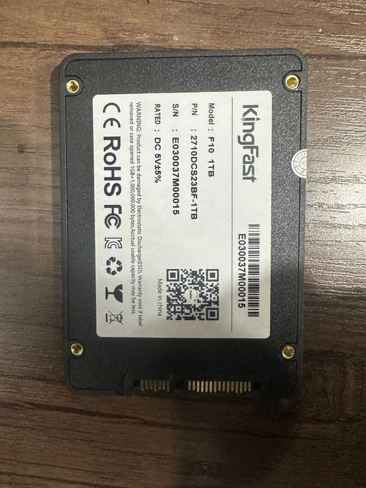 (ПОЧТИ НОВЫЙ) Емкость 100%, SSD sata 1tb, Kingfast