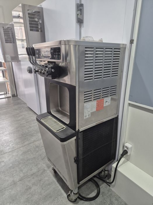 Фризер для мороженого