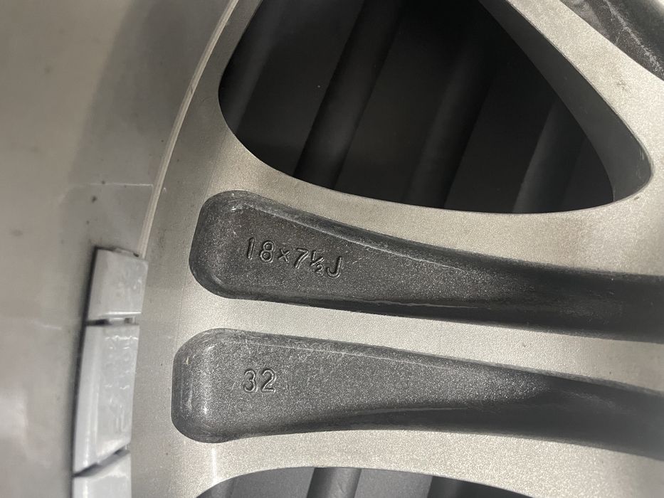 4бр.оригинални джанти Lexus 18” 5x120 Ls460 LS600