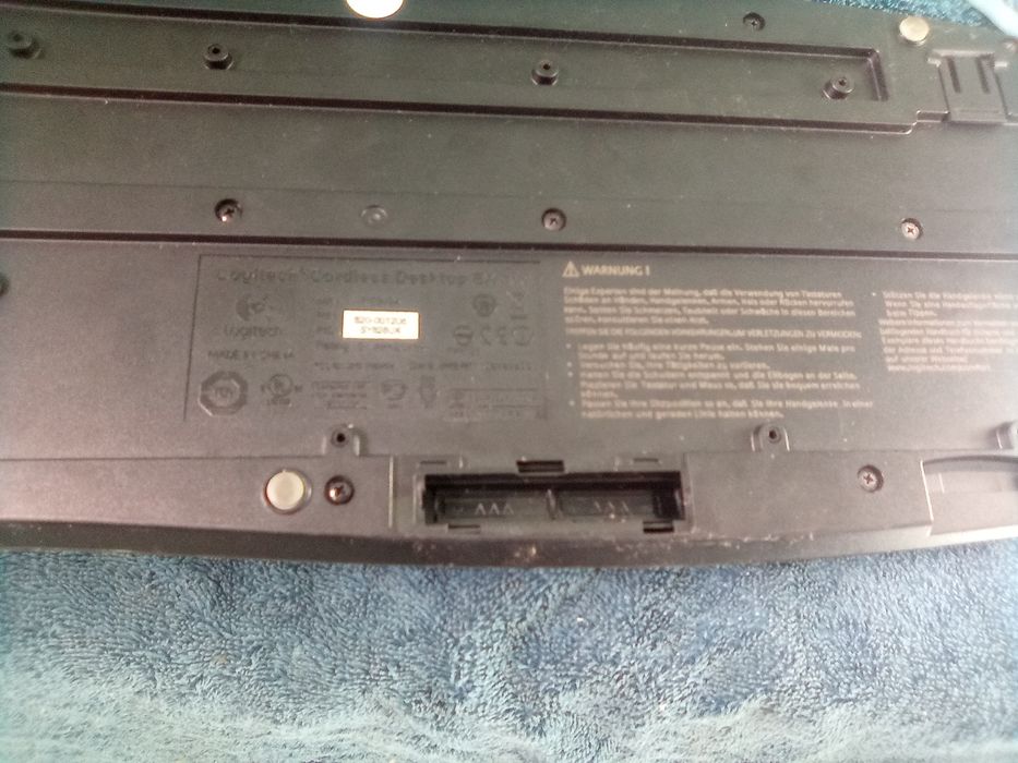 Vand sau Schimb cu un procesor socket 775 quad core minim 2,6ghz