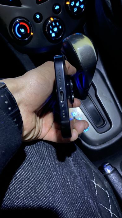 Iphone 16 pro на 512 гб