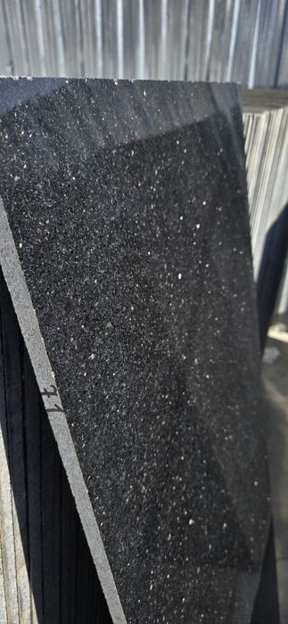 Granit Toshla Optom Narx Fasad Va Sokol Qismi uchun