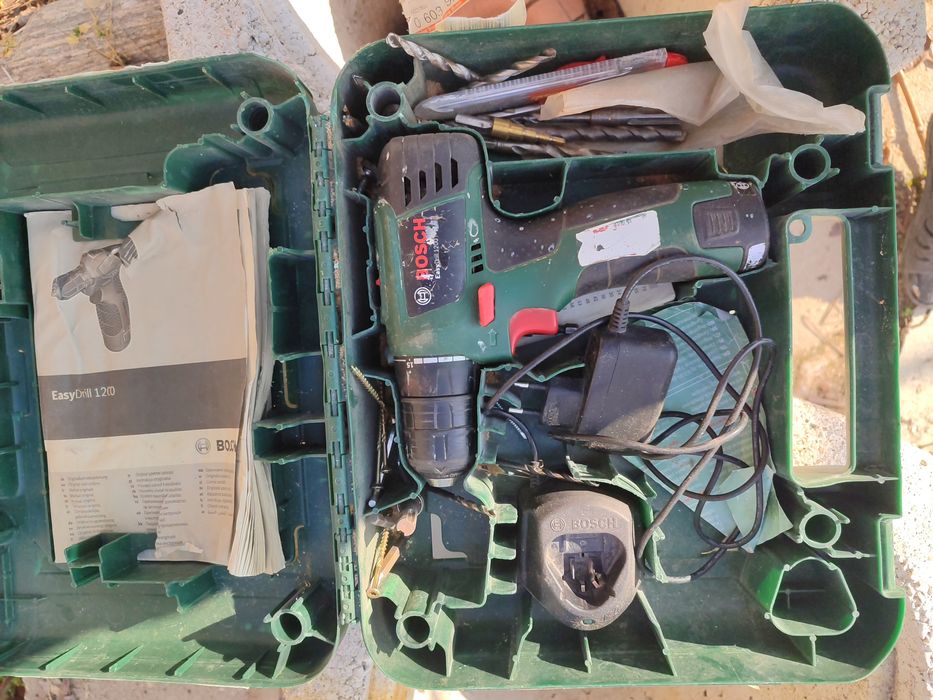 Ударен винтоверт Makita и зарядно устройство Акумулаторен ъглошлайф Pa