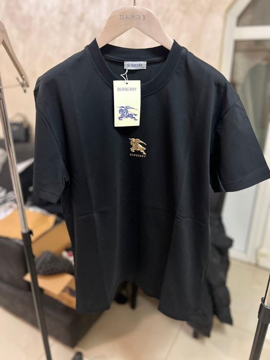 Tricouri pentru adulti