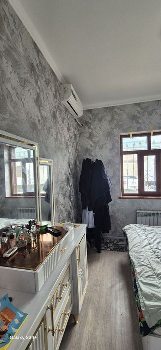 Uy sotiladi yangi uzbekiston mahallasi 
Yashash Xonalar soni