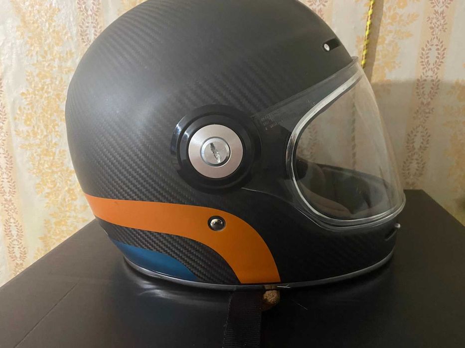 Карбонова каска  W teck   XL