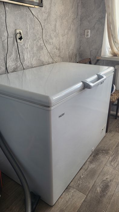Морозильник Haier 300л