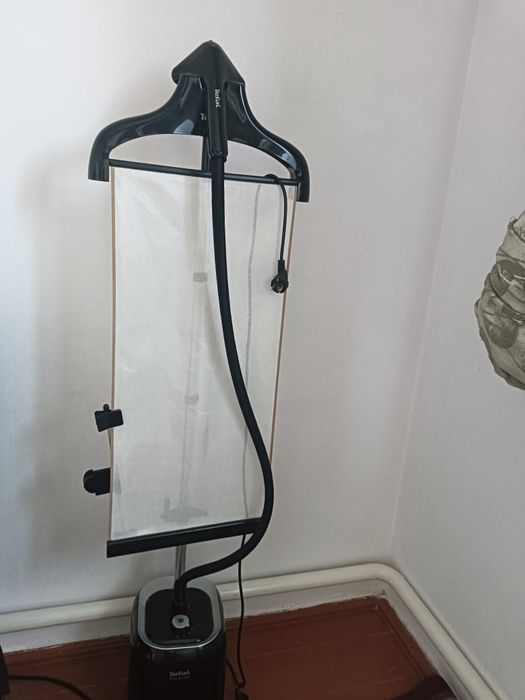 Паровой утюг сатылады.