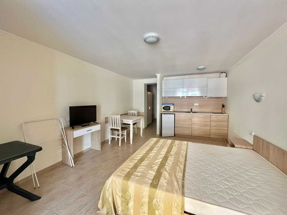 Продава се Едностаен апартамент в к.к. Елените - 60 кв.м за 775 €/кв.м - Снимка #2