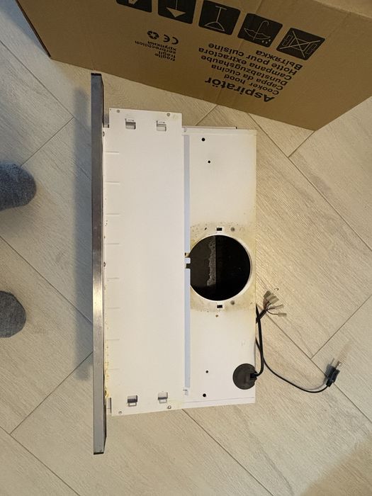 Vand hotă……………..