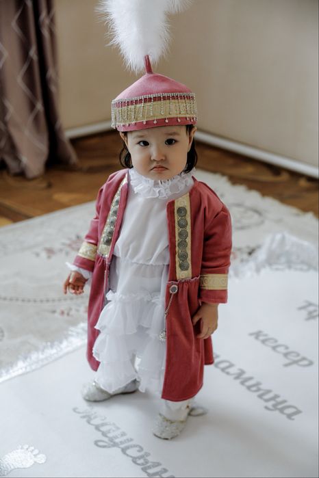 Тұсау кесер бұйымдары