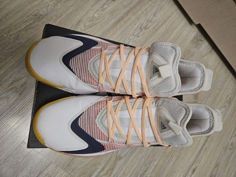 Маратонки Adidas