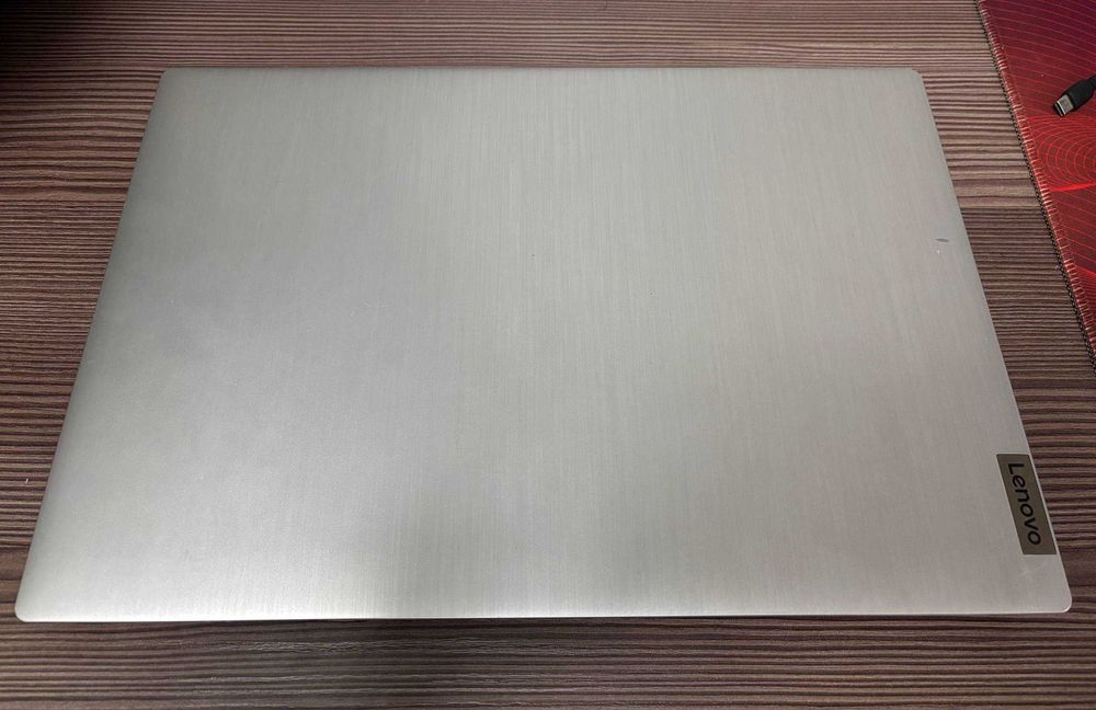 Lenovo IdeaPad 3 15IIL05