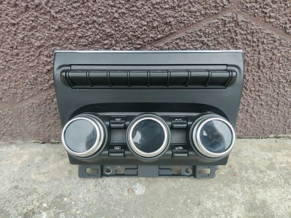 Panou clima AC Butoane comenzi Renault Captur / Clio Dacia 275100936R