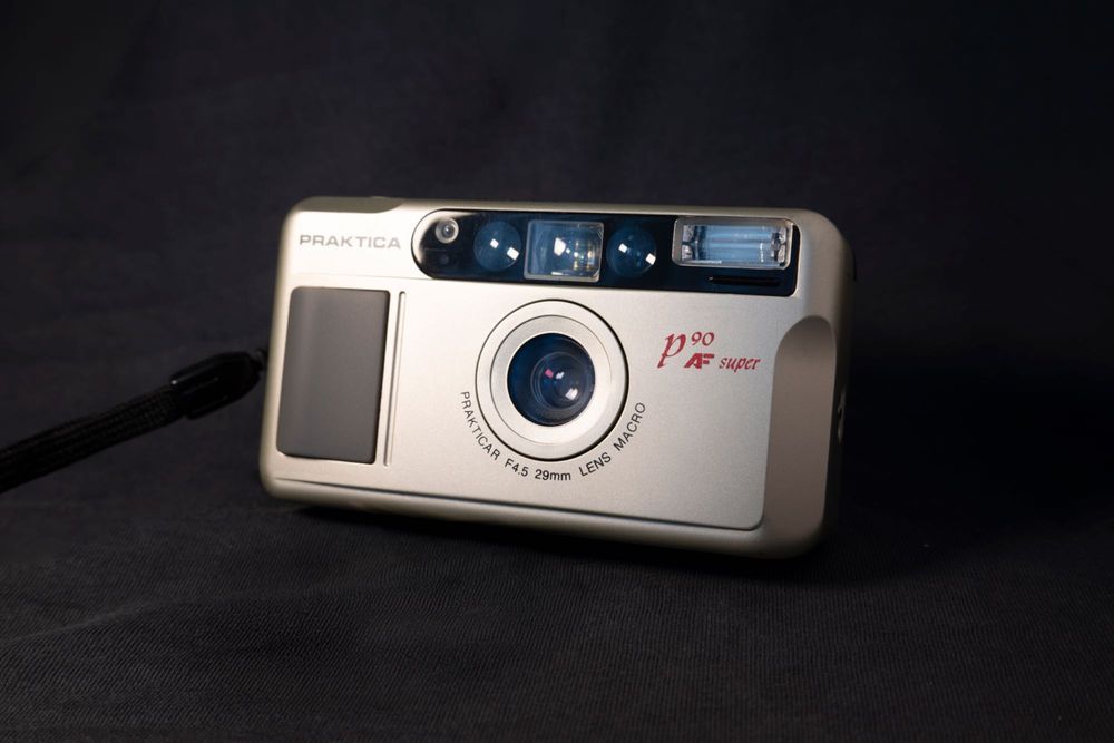 Olympus Mju III + Praktica P90 Super - филмови/лентови Point & Shoot фотоапарати