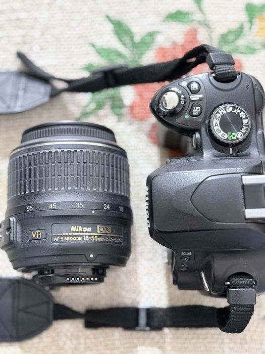Фотоапарат Nikon D60