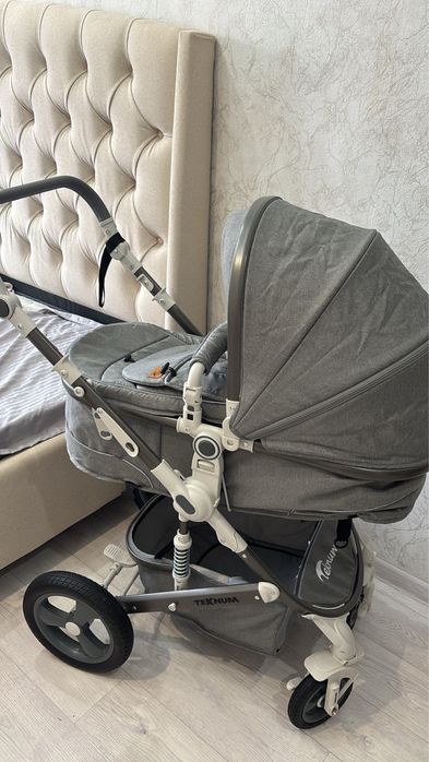 Продам коляску срочно