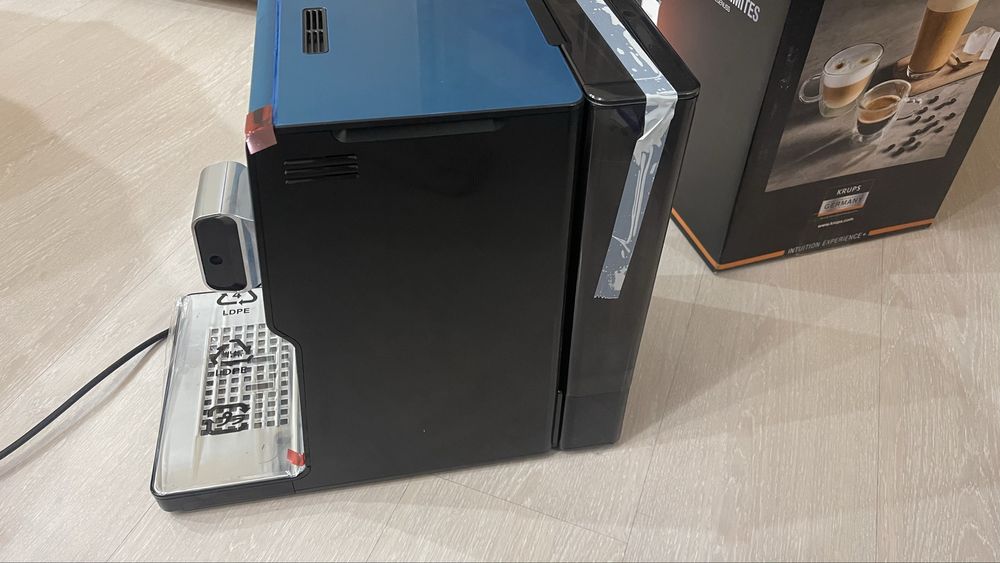 Продам кофемашину