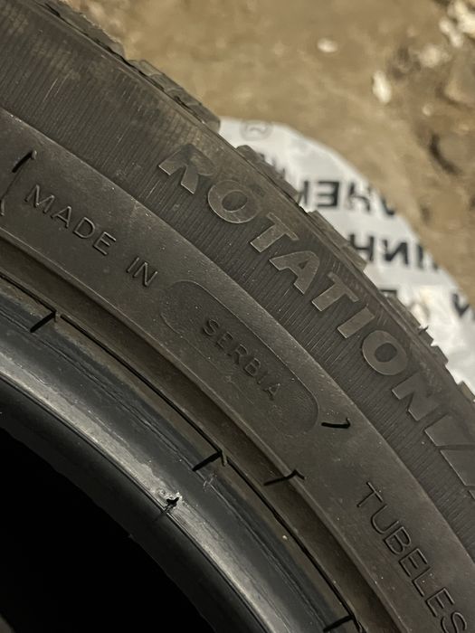 Продам резины 215 .55R18 зимние