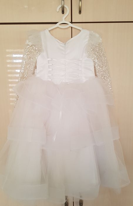 Болалар учун байрамона кўйлак !