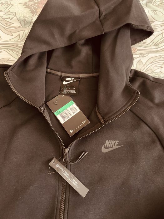 Горнище Nike TECH, Ново, размер XL