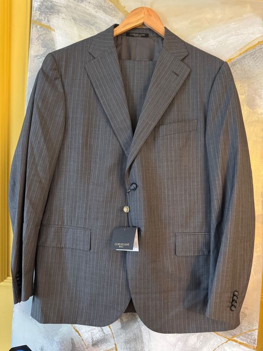 Costum gri firma Corneliani Italia