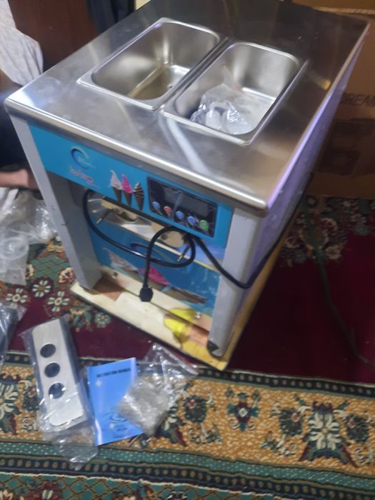 Мороженое аппарат, арендага,  220 Вт ишлайди, нархи 200 у.е.