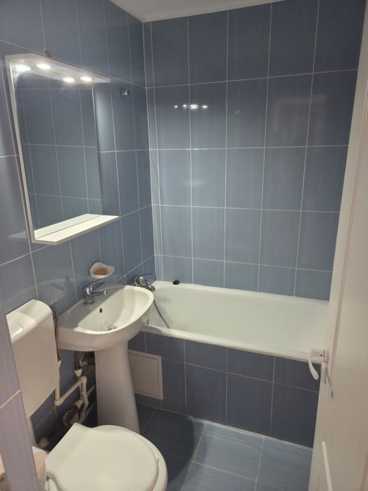 Apartament 2 camere metrou