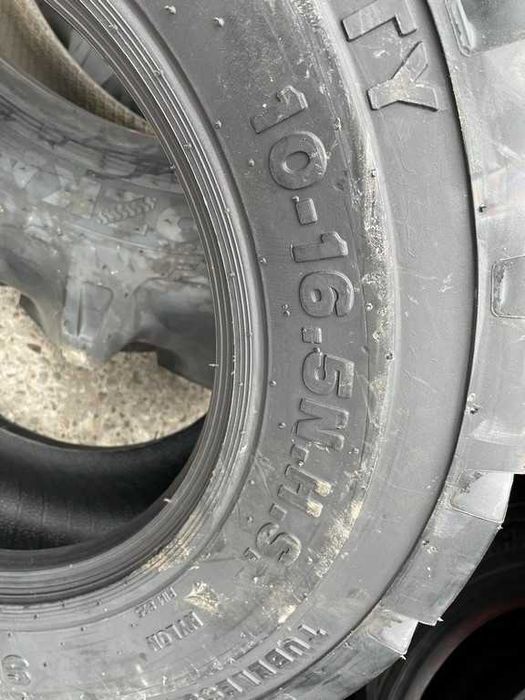 10-16.5 Anvelope noi industriale robuste beton
