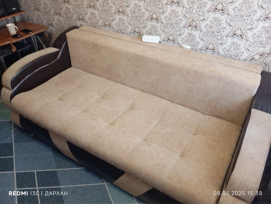 Диван раскладной.