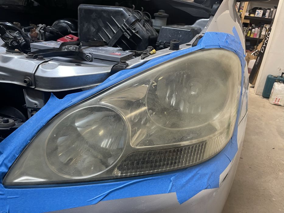 Полиране на фарове