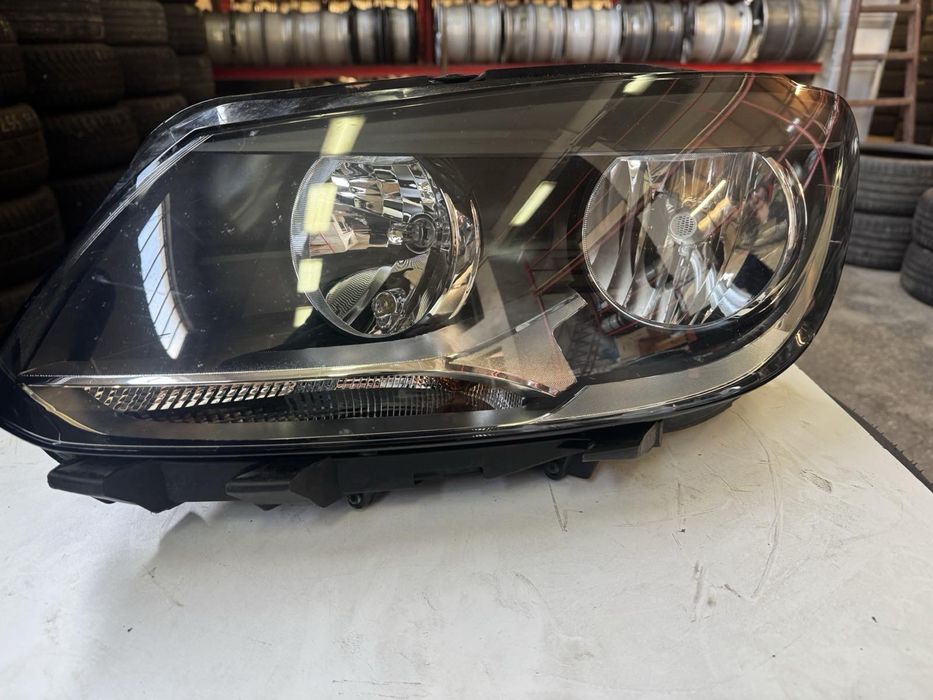 Фар за Фолксваген /VW Touran