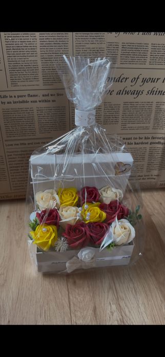 Aranjamente trandafiri de sapun