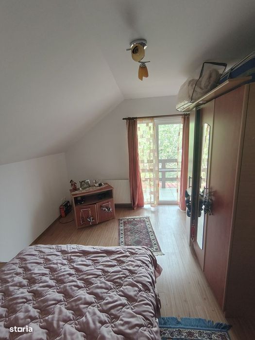 Casa singur in curte in Tocile, Sadu P+M, mobilata si utilata