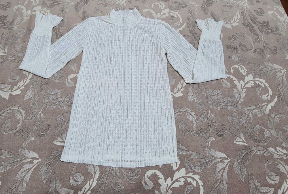 Bluza din dantela, marimea S