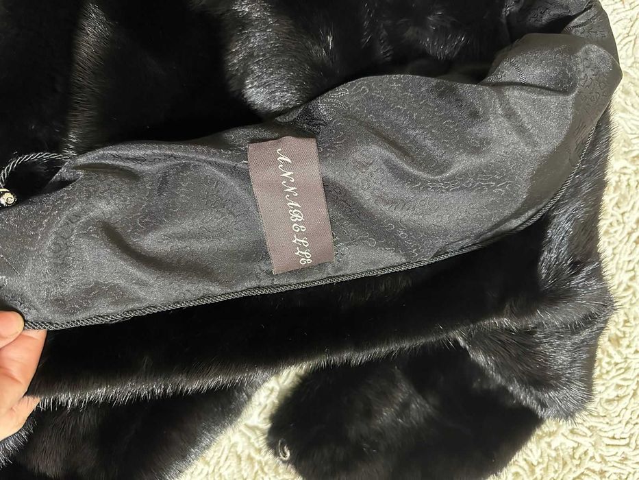 Продам норковую шубу