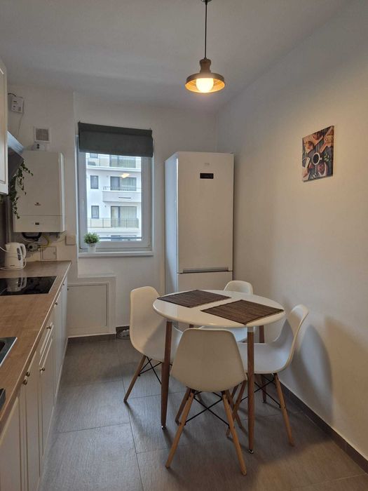 Apartament 2 camere de Inchiriat