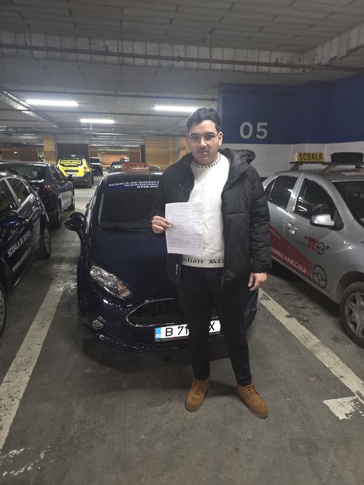 Scoala de soferi cat B pret 2500 ron